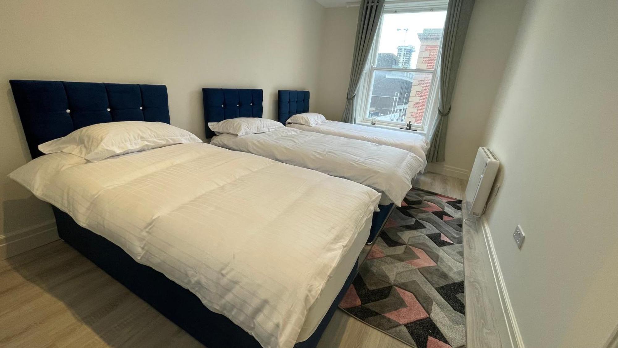 Spire Entire Apartment No Kitchen 더블린 외부 사진